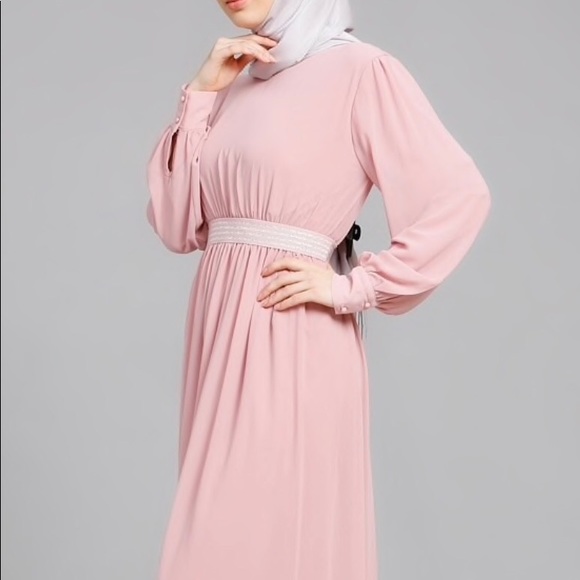 Dresses & Skirts - ((Sold out)) Pink long sleeve maxi dress abaya